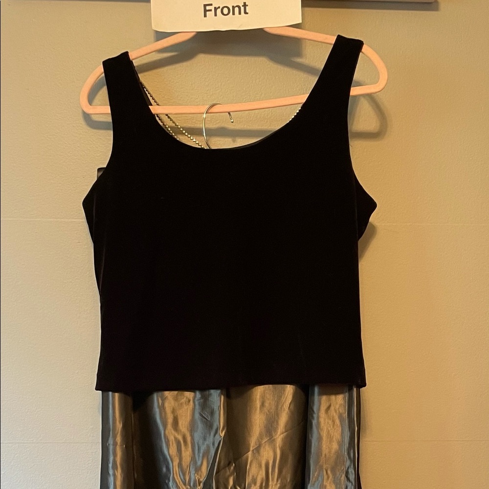 Special occasion women’s 2 piece top/skirt size L